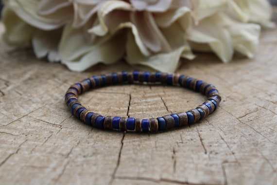 Brown wood bead and navy blue stone heishi bracelet. Stretch bracelet. Surfer style bracelet. 5mm beads.