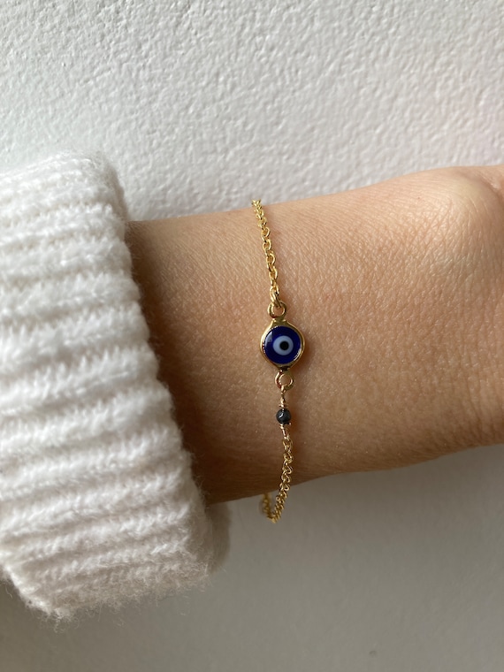 Evil eye bracelet. Gold filled evil eye bracelet. Gold filled evil eye.  Greek mati. Blue evil eye.  Gold evil eye. Protection bracelet.