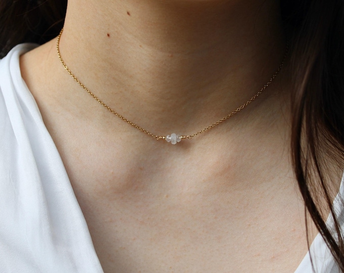 Moonstone necklace. Blue Flash Moonstone choker. Gold, silver , rose gold chain.