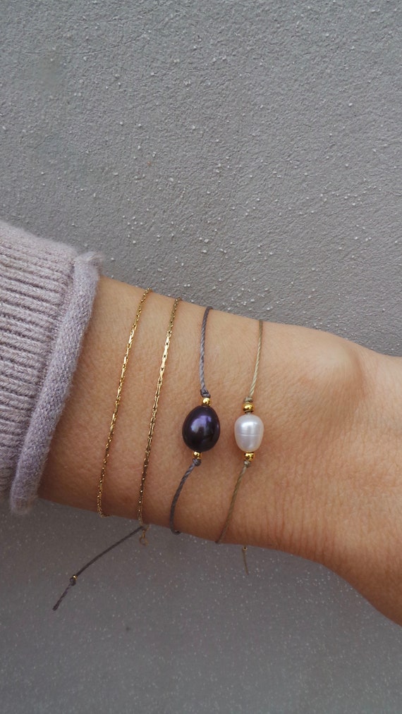 Pearl bracelet. Single pearl bracelet . Minimalist bracelet. | Etsy