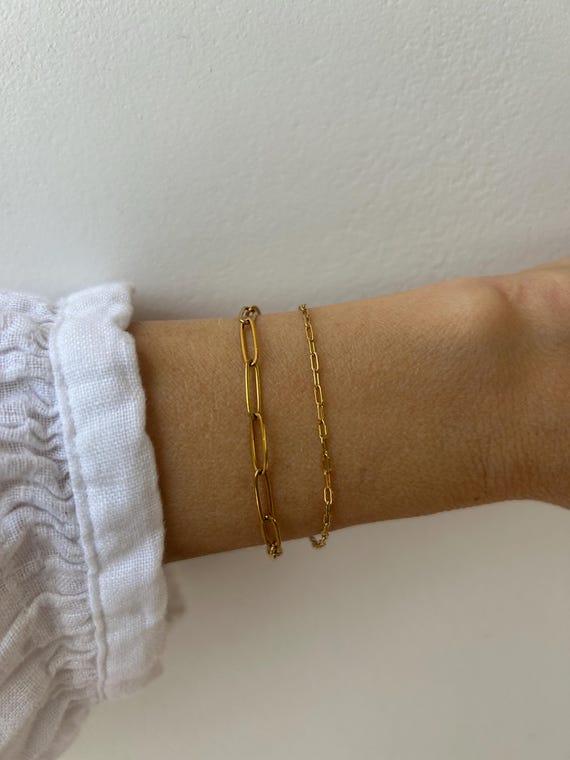 Minimalist bracelet. Dainty paper clip chain bracelet. Large link  bracelet. Stacking bracelet. Chunky chain bracelet. Gold, silver chain.