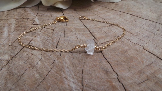 Dainty clear quartz bracelet.  Raw clear quartz nugget bracelet. April birthstone. Clear quartz chain bracelet.