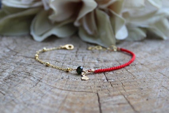 Black tourmaline  bracelet. Red string bracelet with black tourmaline. Empath protection. Gold filled bracelet.
