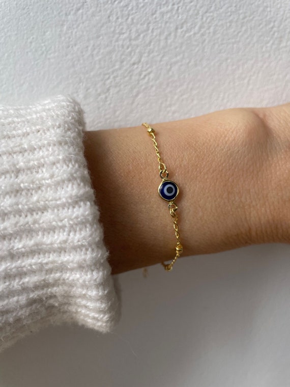 Evil eye bracelet. Gold filled evil eye bracelet. Gold fill evil eye.  Greek mati. Blue evil eye.  Gold evil eye. Protection bracelet.