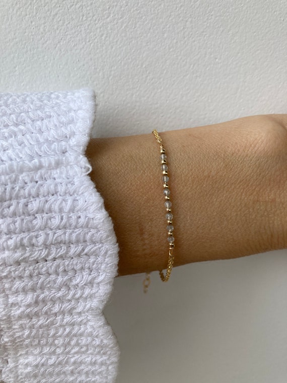 Aquamarine bracelet. Gold filled aquamarine bracelet. Minimalist bracelet. March birthstone bracelet. Gold filled, sterling silver.