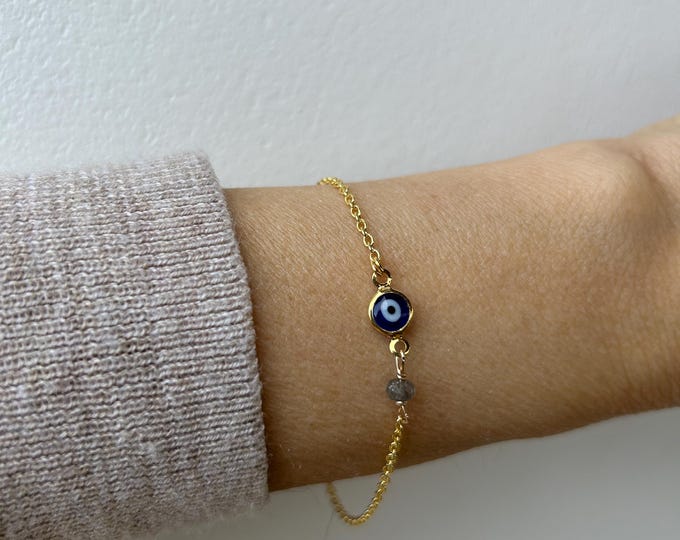 Evil eye and birthstone bracelet - Gold filled evil eye bracelet. Birthstone bracelet. Evil eye and gemstone bracelet. Bridesmaid gift