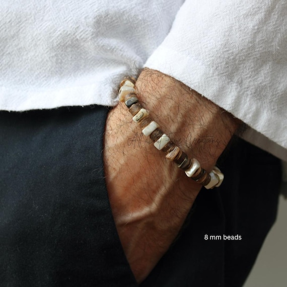 Mens beaded bracelet.   Coconut and freshwater shell  heishi bracelet. Mens stretch bracelet. Surfer style bracelet.