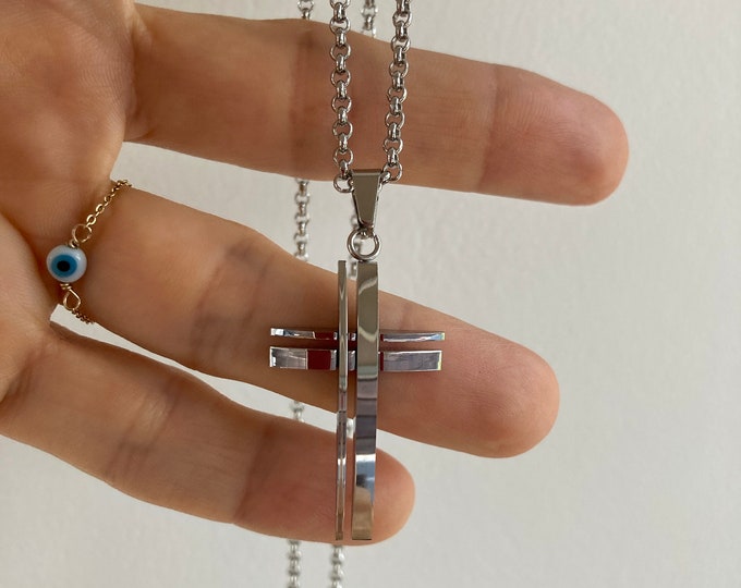 Men's Stainless Steel Cross Necklace – Religious Pendant, Silver/Gold Option