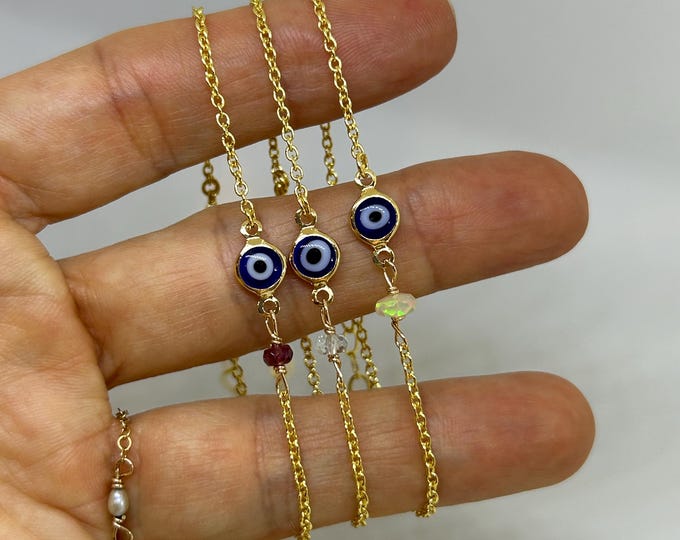 Evil eye and birthstone bracelet - Gold filled evil eye bracelet. Birthstone bracelet. Evil eye and gemstone bracelet. Bridesmaid gift
