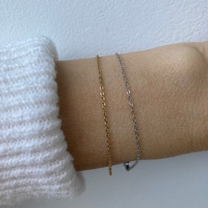 Minimalist bracelet. Dainty chain bracelet. Gold/silver chain bracelet. Thin chain bracelet. Skinny bracelet. Layering bracelet. image 5