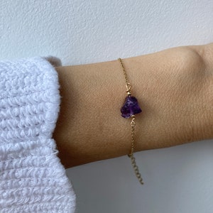 Dainty amethyst bracelet. Raw amethyst nugget bracelet. February birthstone. Amethyst chain bracelet. image 1