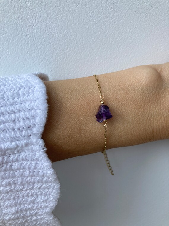 Dainty amethyst bracelet.  Raw amethyst nugget bracelet. February birthstone. Amethyst chain bracelet.