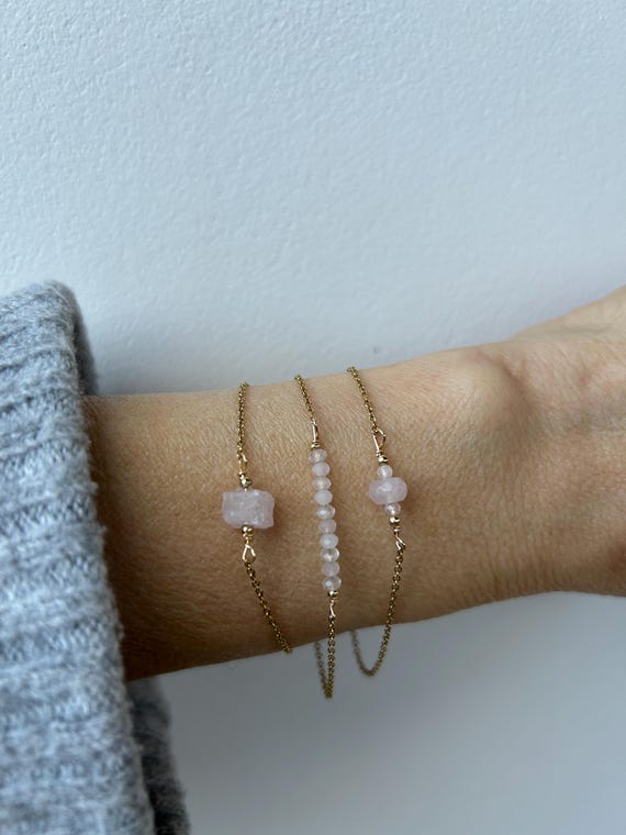 Dainty rose quartz bracelet.  Raw clear quartz nugget. Heart stone. Gold, silver, rose gold chain