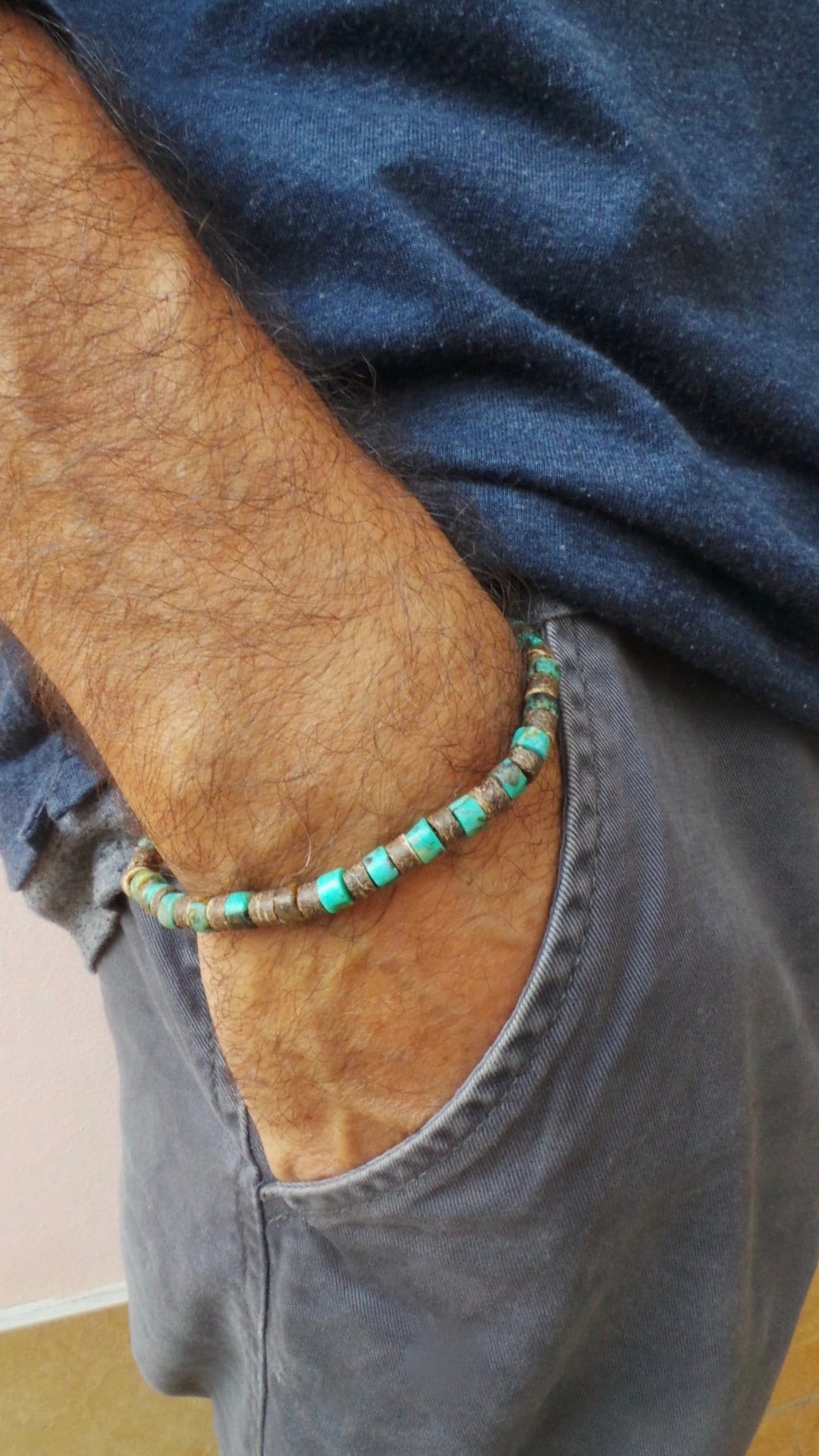 Mens bracelet. Mens surfer style bracelet. Mens beaded bracelet. Mens