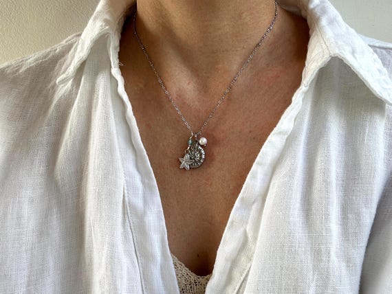 Shell Pearl Necklace: Stainless Steel Beach Jewelry with Apatite