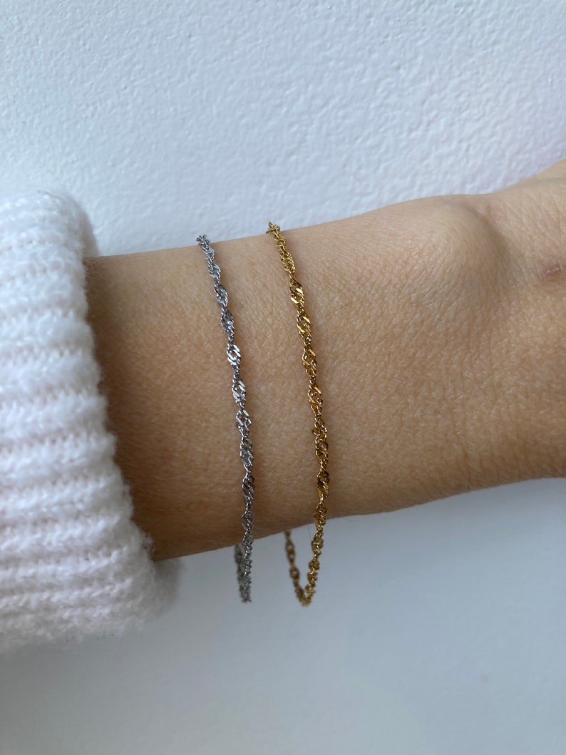 Minimalist bracelet. Dainty chain bracelet. Gold/silver chain bracelet. Thin chain bracelet. Skinny bracelet. Layering bracelet. image 7