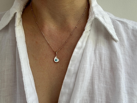 Dainty evil eye satellite necklace. Blue evil eye necklace. Greek mati necklace. Protection necklace. Layering necklace. Gold, silver chain.