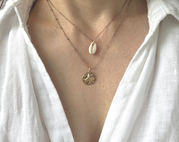 Sand dollar necklace. Stainless Steel cowrie shell Jewellery. Beach theme. Gold, silver