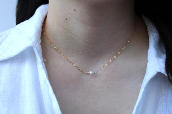 Pearl Choker. Pearl Necklace. 14K Gold Filled, sterling silver. Wedding jewellery.