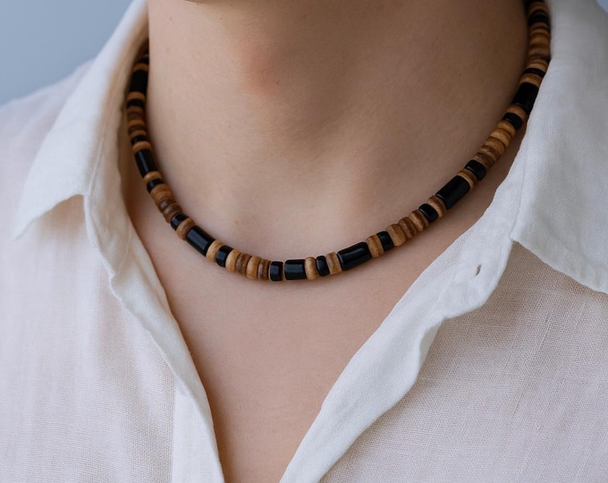 Mens coconut and stone beaded necklace. Surfer style necklace.