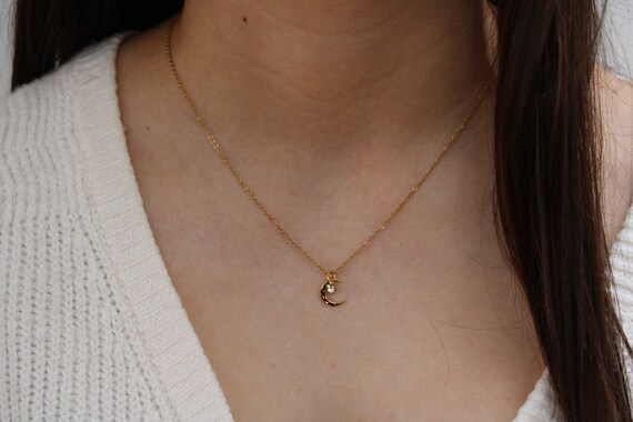 Minimalist dainty moon gold necklace. Crescent moon charm, Layering necklace. Tiny moon necklace.