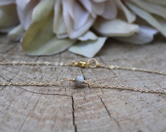 Dainty labradorite necklace. Blue flash labradorite necklace. Gemstone dot necklace. Gold filled/sterling silver labradorite choker.