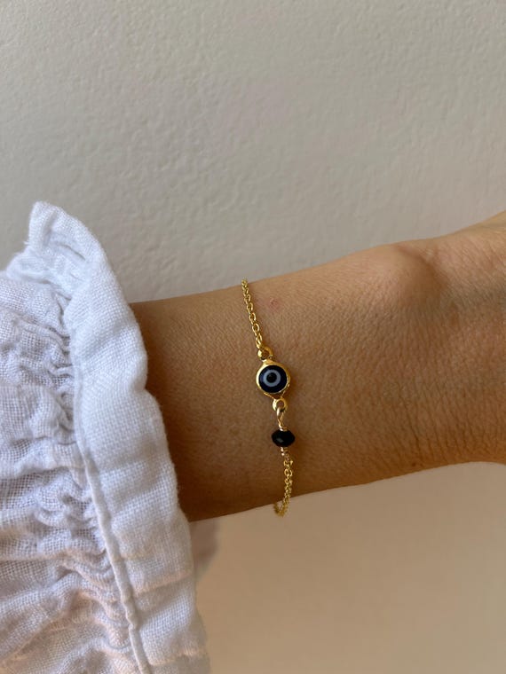 Evil eye and black tourmaline bracelet - Gold filled evil eye bracelet. Black tourmaline gold filled chain bracelet. Empath protection.