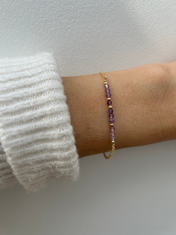 Dainty amethyst bracelet.  Gold filled amethyst bracelet. February birthstone.  Dainty gemstone bracelet.