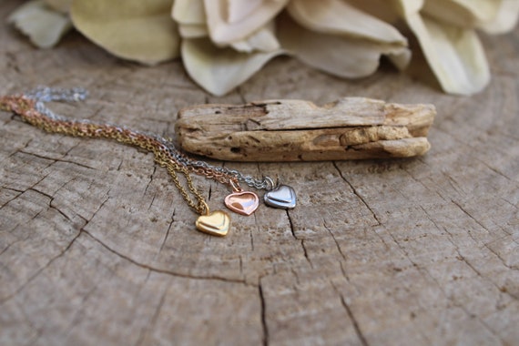 Tiny heart necklace. Gold/silver/Rose gold heart necklace.  Layering necklace. Everyday necklace. Stainless steel.