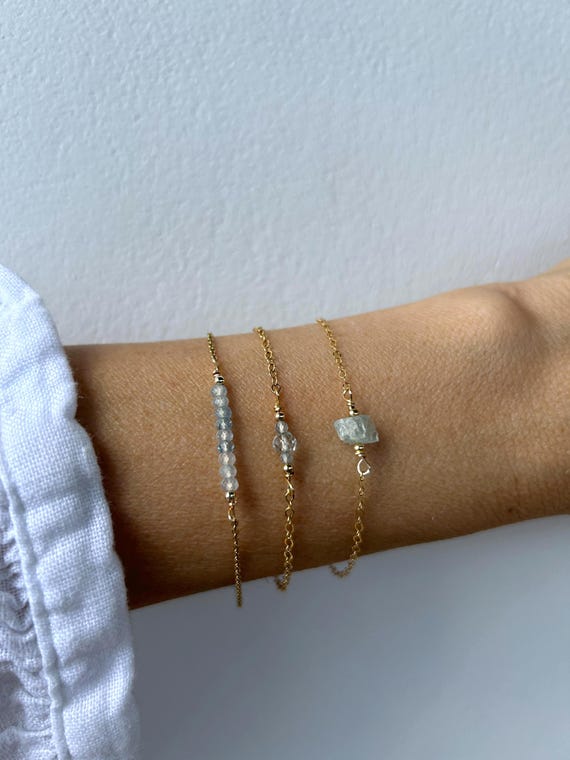 Aquamarine bracelet. Gold filled aquamarine bracelet. Minimalist bracelet. March birthstone bracelet.