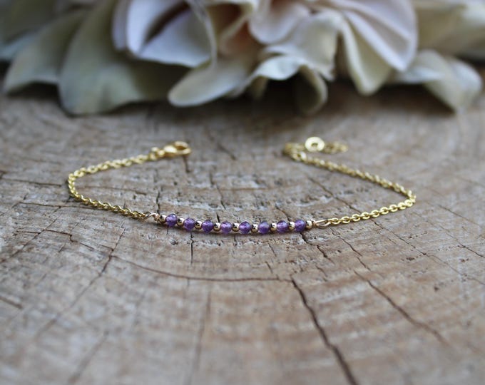 Dainty amethyst bracelet.  Amethyst bead bar bracelet. February birthstone.  Gemstone crystal healing.