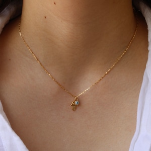 Hamsa and evil eye  necklace. Gold filled hamsa and evil eye necklace. Dainty hand of Fatima necklace. Dainty box chain necklace.