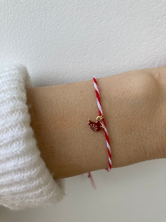 March bracelet. Greek March bracelet. Martaki. Protection bracelet. Red and white string bracelet.