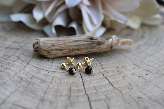 Black tourmaline earrings. 18K Gold Filled Black Tourmaline. Stud Earrings