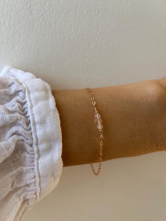 Dainty rose quartz bracelet.  Gold filled rose quartz bracelet. Fertility support, self love.  Gold, silver, rose gold chain.