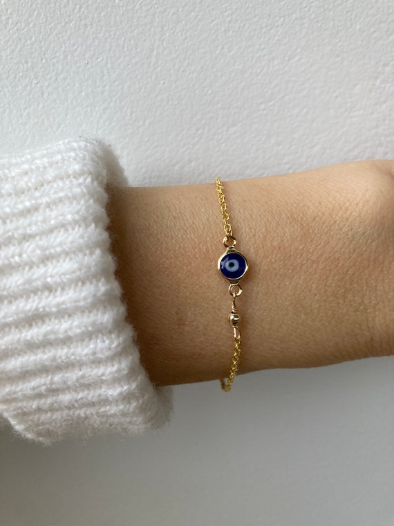 Evil eye bracelet. Gold filled evil eye bracelet. Gold fill evil eye.  Greek mati. Blue evil eye.  Gold evil eye. Protection bracelet.