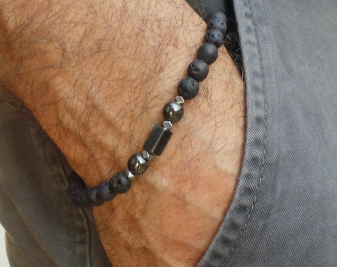 Mens lava rock bracelet. Beaded lava rock and hematite bracelet. Grounding bracelet. Gift for him. Mens stretch bracelet. 6mm beads
