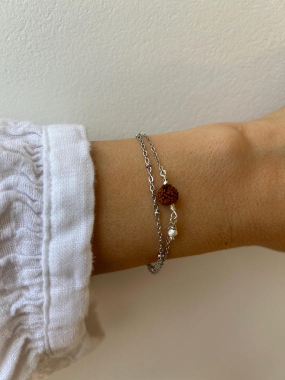 Dainty rudraksha bracelet.Dainty double chain bracelet with 6mm rudraksha seed. Gold, silver, rose gold chain.Yoga gift.Shiva tear bracelet