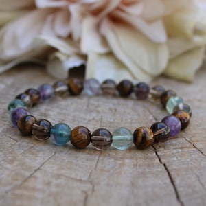 Tiger's eye, rainbow fluorite and smoky quartz bracelet. Stretch bracelet. Energy bracelet . Abundance and protection.(8mm)