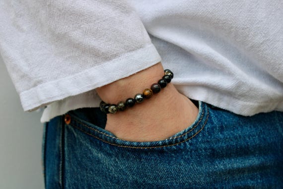 Empath protection bracelet. Black tourmaline, hematite, red jasper, tiger's eye stretch bracelet. Protection, confidence and grounding. 8mm