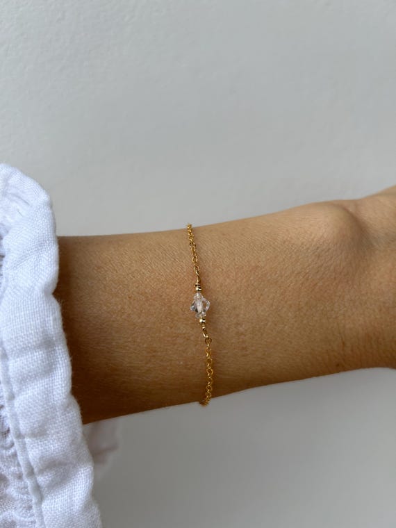 Dainty herkimer diamond bracelet. April birthstone.  Diamond bracelet. Bridal bracelet. Bridesmaid bracelet. Gold, silver, rose gold chain.