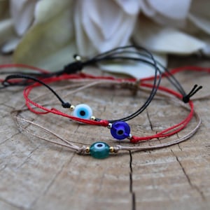 Evil eye bracelet. Evil eye cord bracelet. Evil eye string bracelet. Stacking bracelet. Protection bracelet. Greek mati bracelet.
