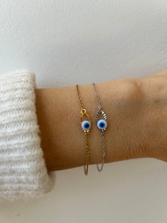 Evil eye bracelet. Evil eye chain bracelet. Simple evil eye bracelet.  Greek mati bracelet.  Protection bracelet. Gold, silver chain.