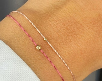 Bracciale in filo di seta con perline dorate - oro massiccio o argento sterling, bracciale in filo di seta per uomo e donna - gioielli sottili impilabili