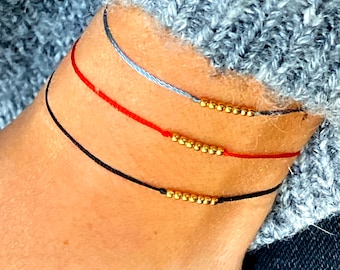 Rött sidenarmband med önskemål: Sterlingsilverpärlor, vänskapssmycken
