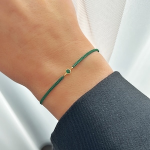 送料無料 日本 Bead, Zircon With Bracelet String Green Emerald Gold Silk CZ アクセサリー