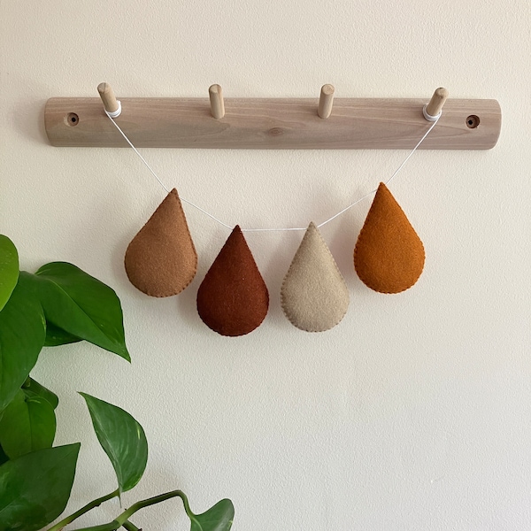 Scandi Felt Nursery Garland - Raindrop Decoration in Neutral Boho Earth Tones - Brown Neutral Kids Room Hanging Decoration - Gifts For Kids