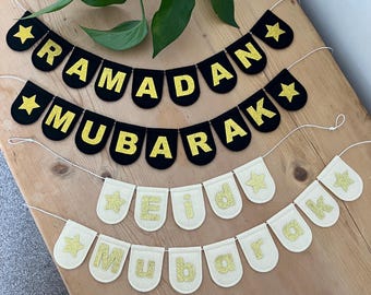 Ramadan Bunting - Gold Glitter on Ivory or Black Felt Garland - Eid Mubarak Decoration - Wall Hanging Decor Spearhead Scallop Felt Flags