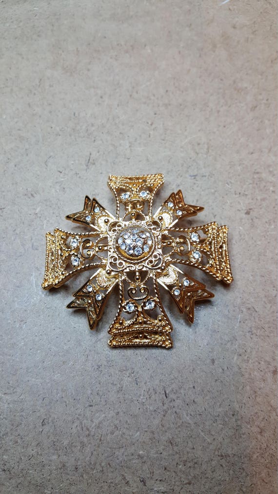 Kenneth J Lane Gold Tone & Crystal Maltese Cross Pin/… - Gem