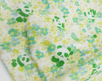 DUBBELT GAUZE-TYG, Panda i blommönster, sömnad för babytillbehör, 100 % bomullsmuslintyg, dubbelt lager gasväv, tillverkad i Japan